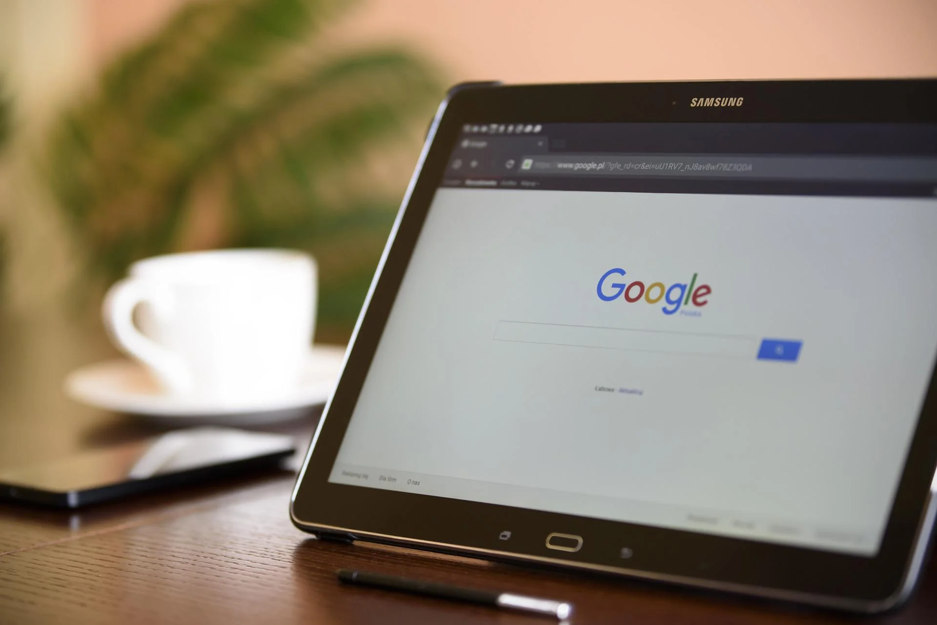 Tablet con Google como página abierta
